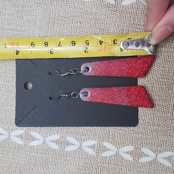 Handmade Resin Earrings Sparkly Red - Picture 3 of 3